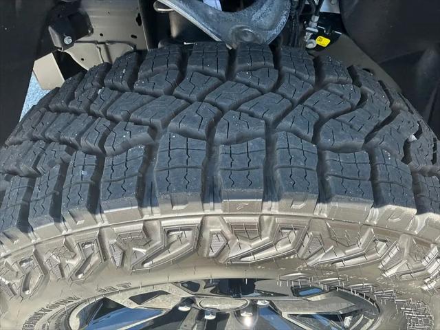 2026 Chevrolet Silverado 1500 4WD Crew Cab Short Bed Custom Trail Boss