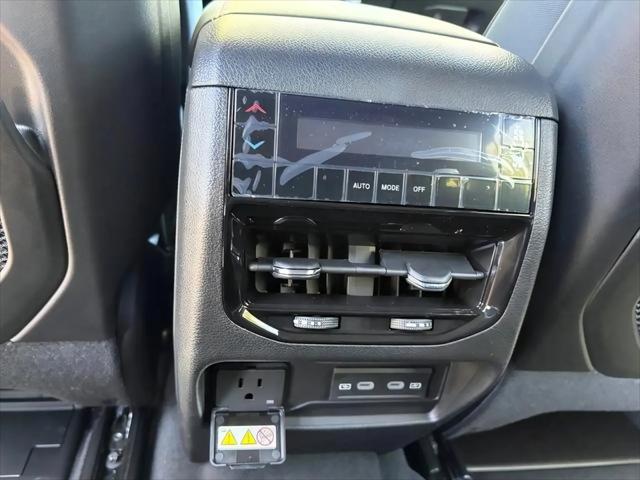 2026 Jeep Grand Cherokee L Altitude 4x4