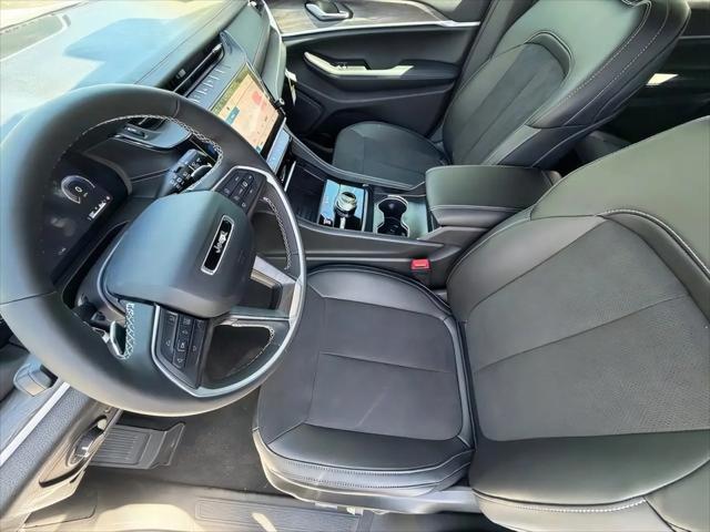 2026 Jeep Grand Cherokee L Altitude 4x4