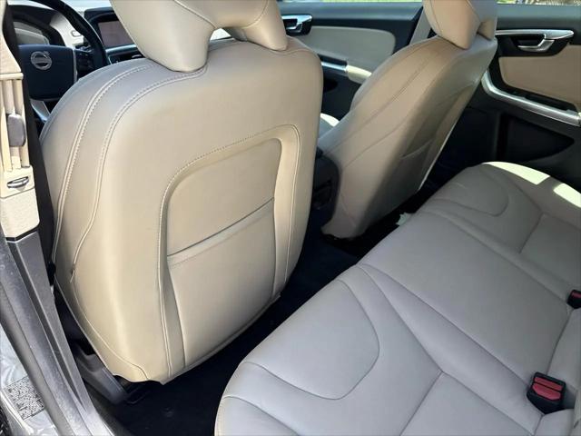 2018 Volvo V60 T5 Dynamic