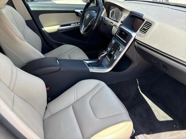 2018 Volvo V60 T5 Dynamic