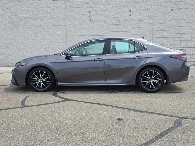 2023 Toyota Camry SE AWD