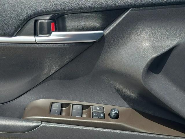 2023 Toyota Camry SE AWD