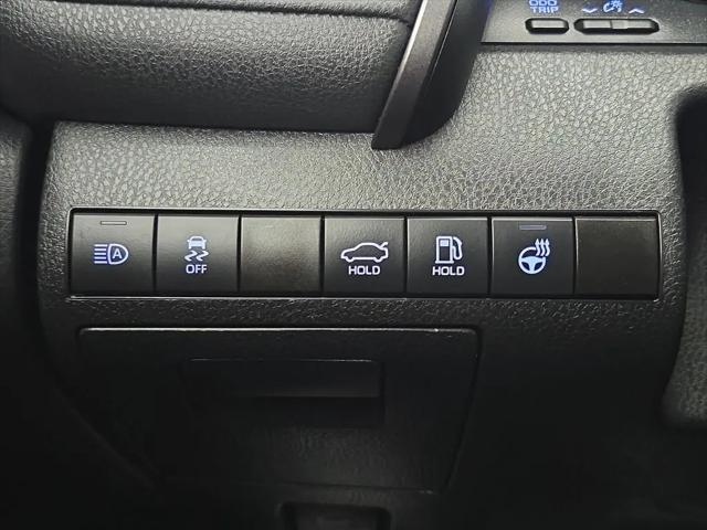 2023 Toyota Camry SE AWD