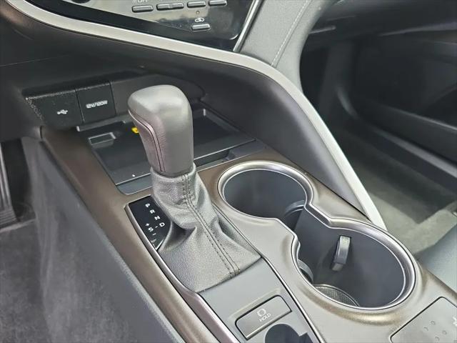 2023 Toyota Camry SE AWD