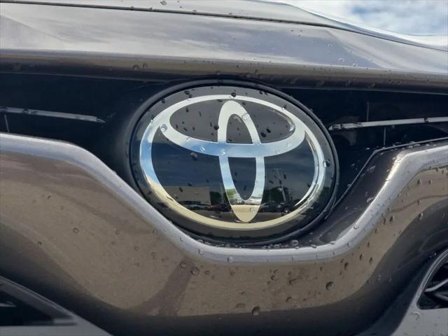 2023 Toyota Camry SE AWD