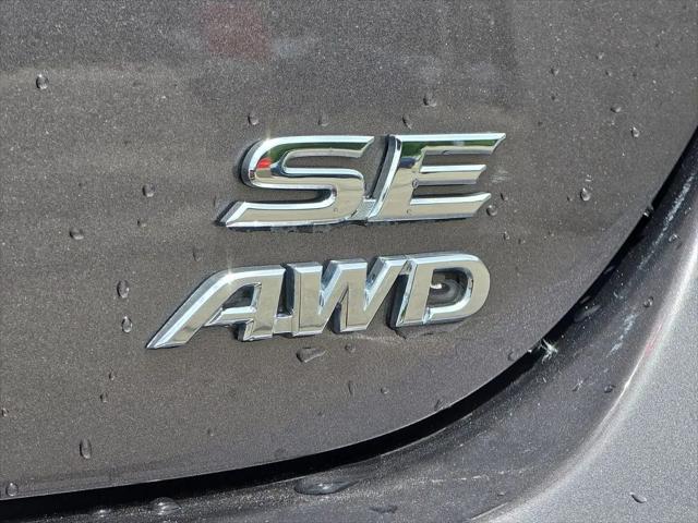 2023 Toyota Camry SE AWD