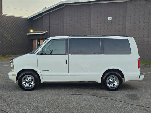 2001 Chevrolet Astro LS