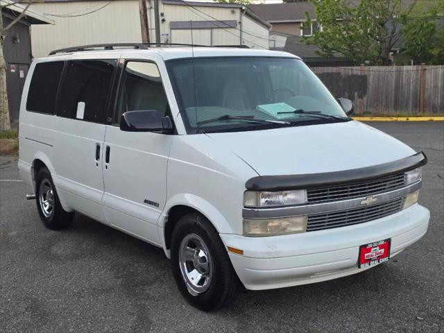 2001 Chevrolet Astro LS