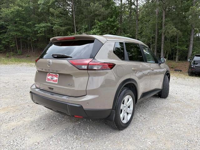 2024 Nissan Rogue SV FWD