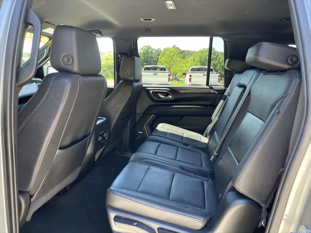 2023 Chevrolet Suburban 2WD LT