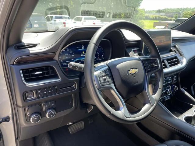 2023 Chevrolet Suburban 2WD LT