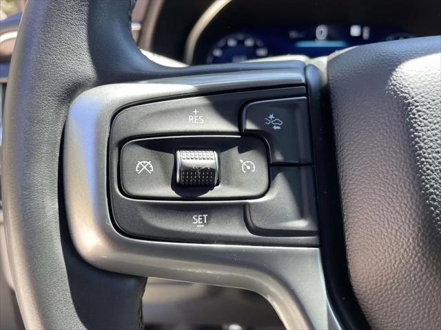 2023 Chevrolet Suburban 2WD LT