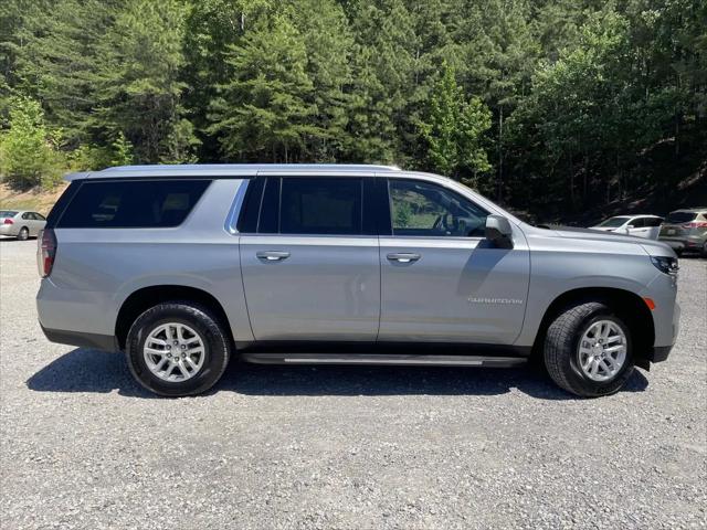 2023 Chevrolet Suburban 2WD LT