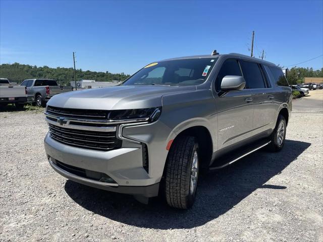 2023 Chevrolet Suburban 2WD LT