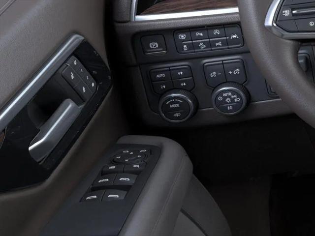2026 Chevrolet Suburban LT, 4WD