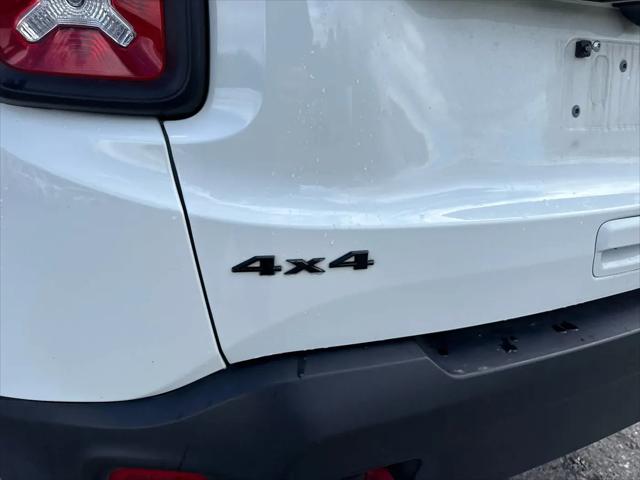 2023 Jeep Renegade Trailhawk 4x4