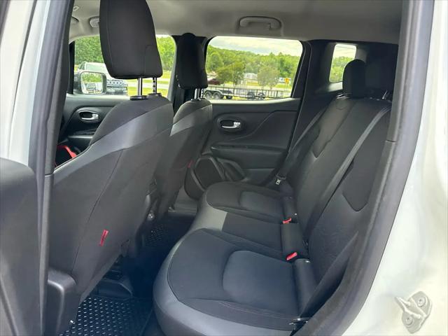 2023 Jeep Renegade Trailhawk 4x4