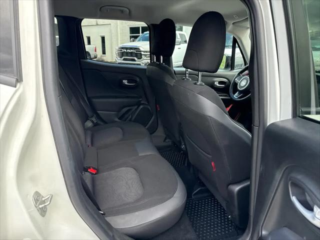 2023 Jeep Renegade Trailhawk 4x4