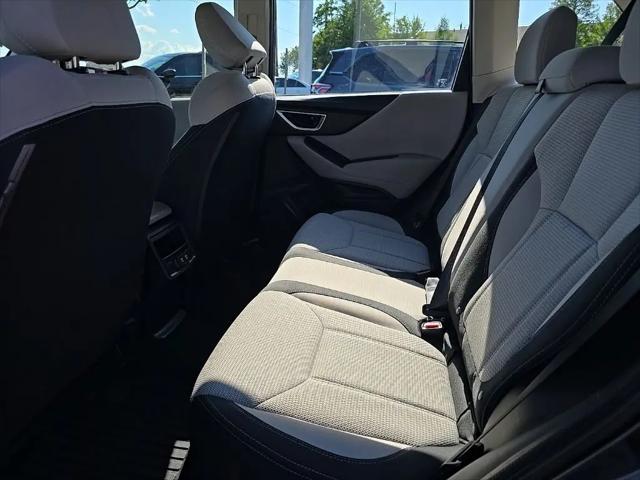 2022 Subaru Forester Base