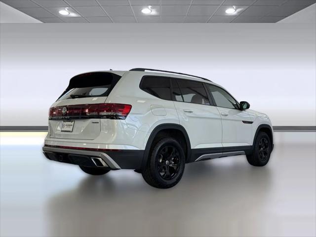 2026 Volkswagen Atlas Peak Edition
