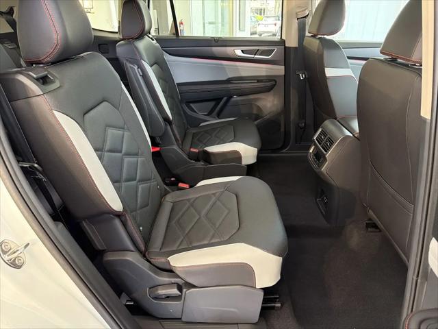 2026 Volkswagen Atlas Peak Edition