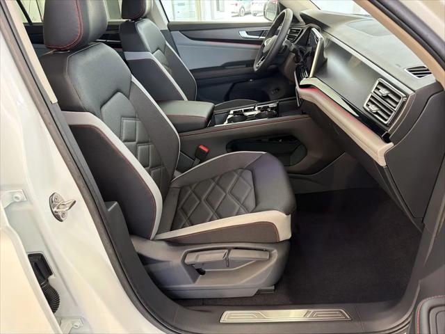 2026 Volkswagen Atlas Peak Edition