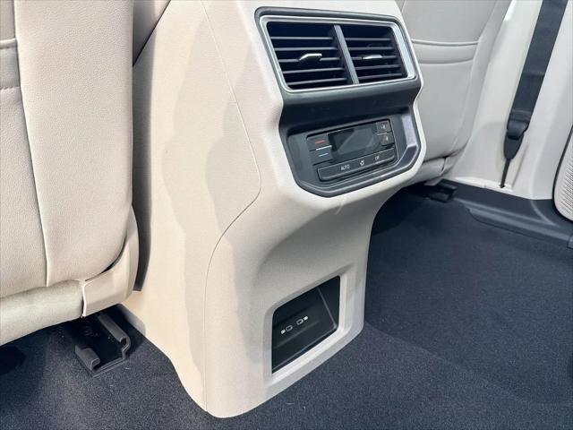2026 Volkswagen Atlas SE
