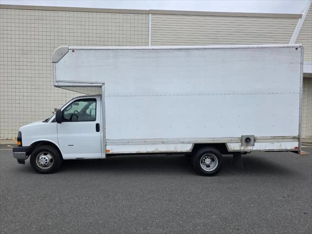 2019 Chevrolet Express Cutaway 4500 Van
