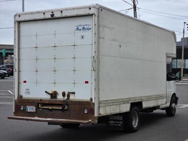 2019 Chevrolet Express Cutaway 4500 Van