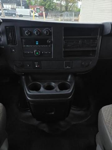 2019 Chevrolet Express Cutaway 4500 Van