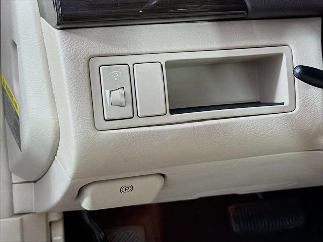 2008 Kia Amanti Base