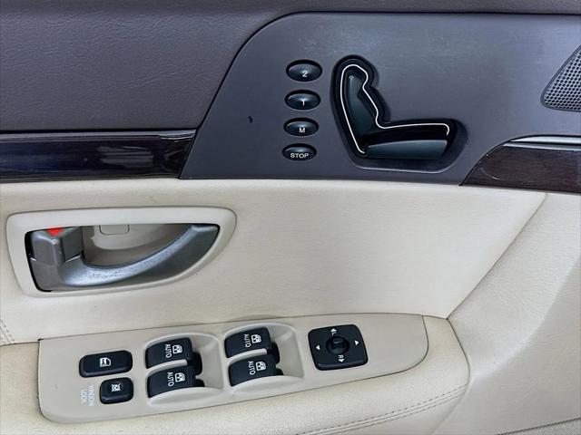 2008 Kia Amanti Base