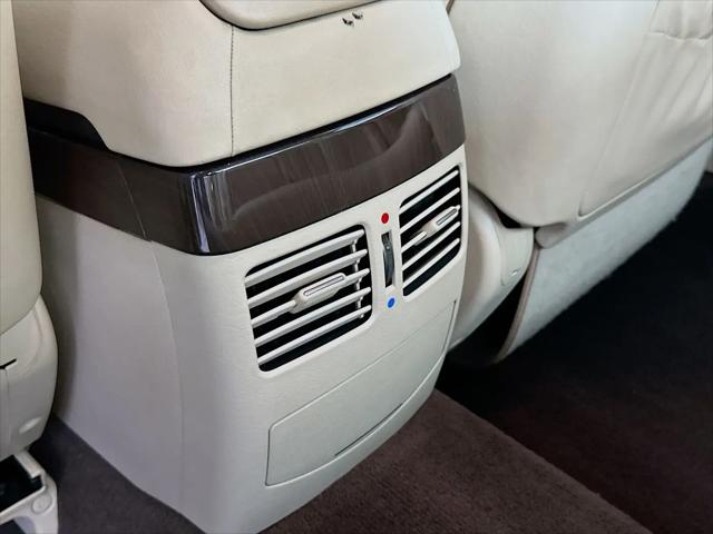 2008 Kia Amanti Base