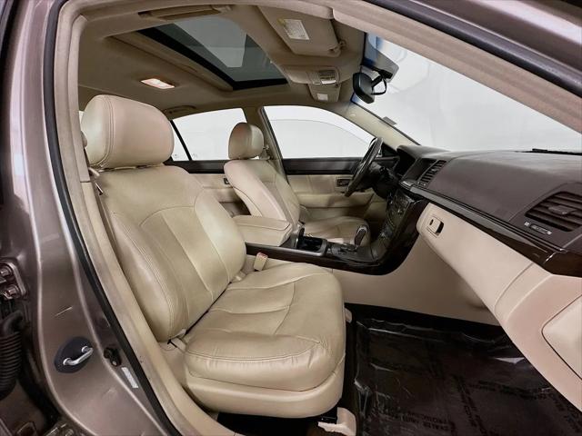 2008 Kia Amanti Base
