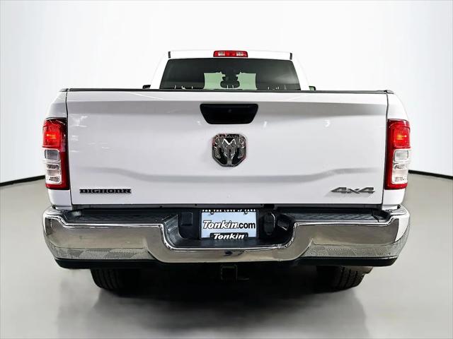 2024 Ram 3500 Big Horn Crew Cab 4x4 8' Box