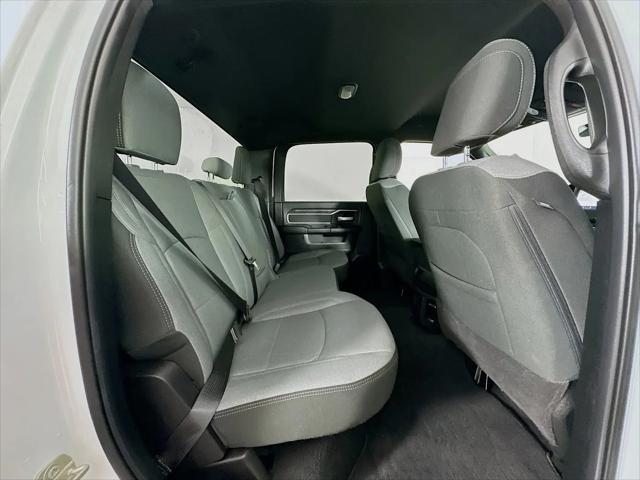 2024 Ram 3500 Big Horn Crew Cab 4x4 8' Box