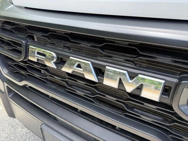 2025 Ram ProMaster 2500 Cargo Van Tradesman High Roof 159" WB w/Pass Seat