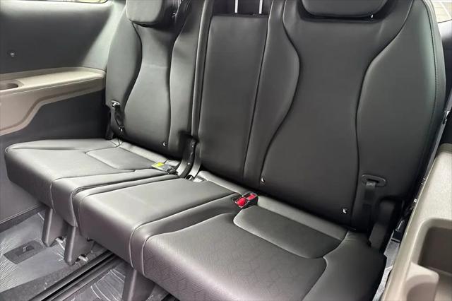 2026 Kia Carnival MPV LXS