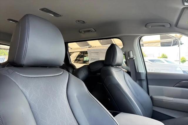 2026 Kia Carnival MPV LXS