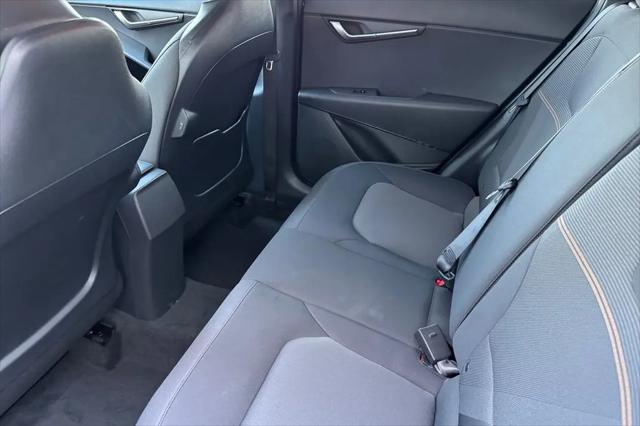 2026 Kia Niro LX