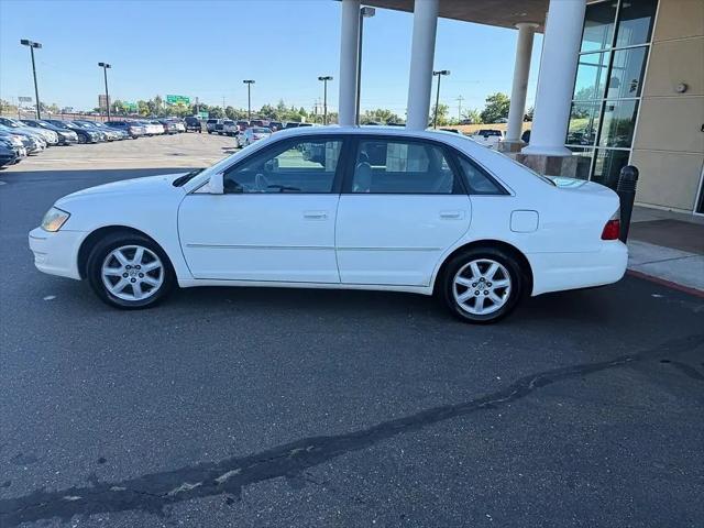 2003 Toyota Avalon XL