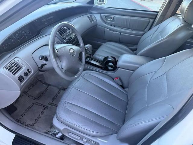 2003 Toyota Avalon XL
