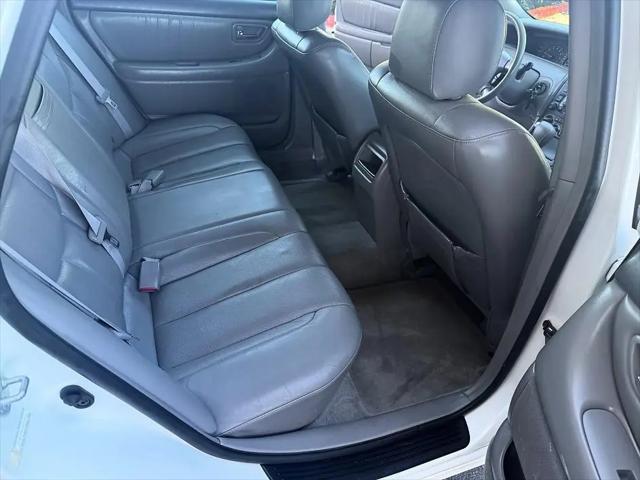 2003 Toyota Avalon XL