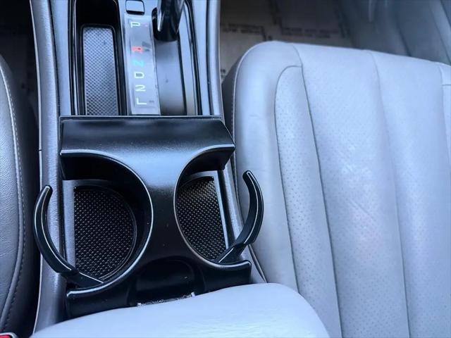 2003 Toyota Avalon XL