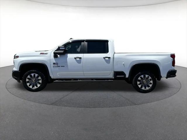 2024 Chevrolet Silverado 2500HD 4WD Crew Cab Standard Bed Custom