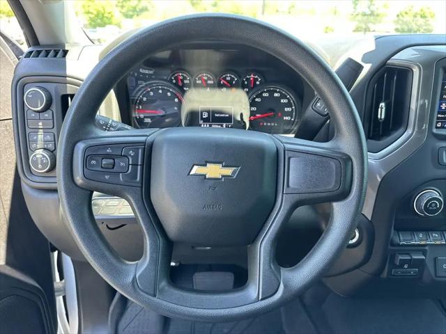 2024 Chevrolet Silverado 2500HD 4WD Crew Cab Standard Bed Custom