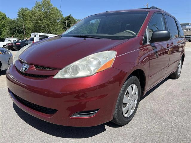 2009 Toyota Sienna LE