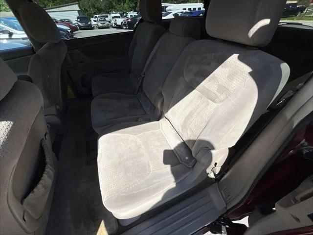 2009 Toyota Sienna LE