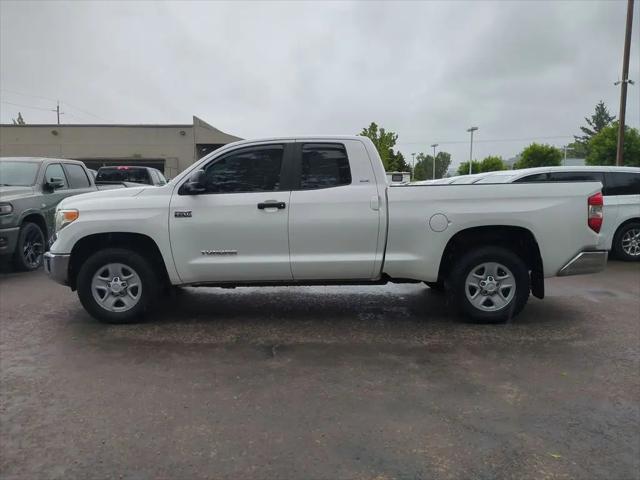 2017 Toyota Tundra SR5 5.7L V8